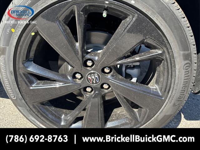 new 2025 Buick Envision car, priced at $37,283