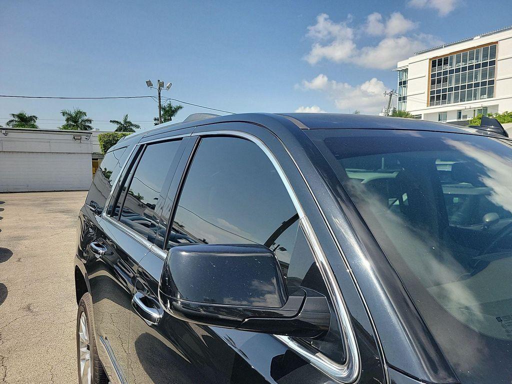 used 2016 GMC Yukon car, priced at $15,500