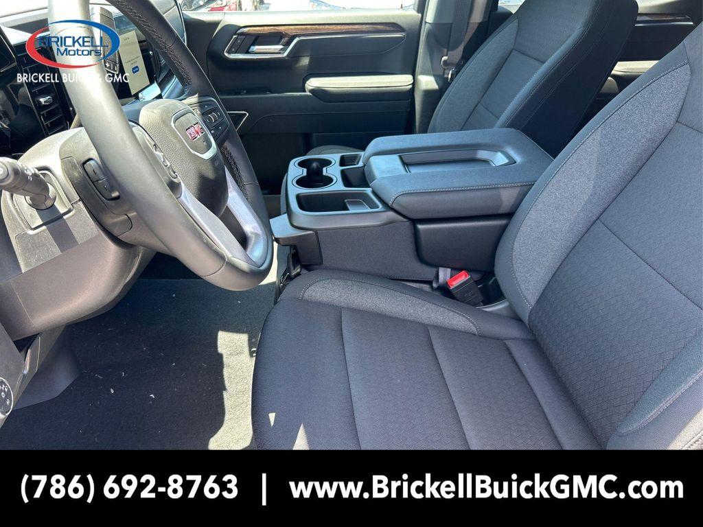 new 2025 GMC Sierra 1500 car, priced at $51,980