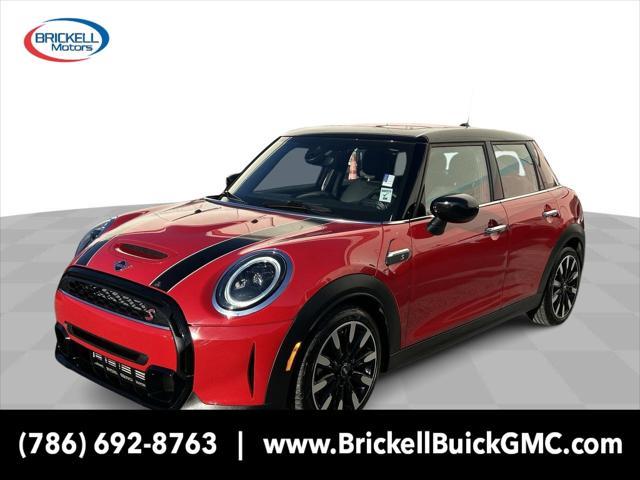 used 2022 MINI Hardtop car, priced at $24,600