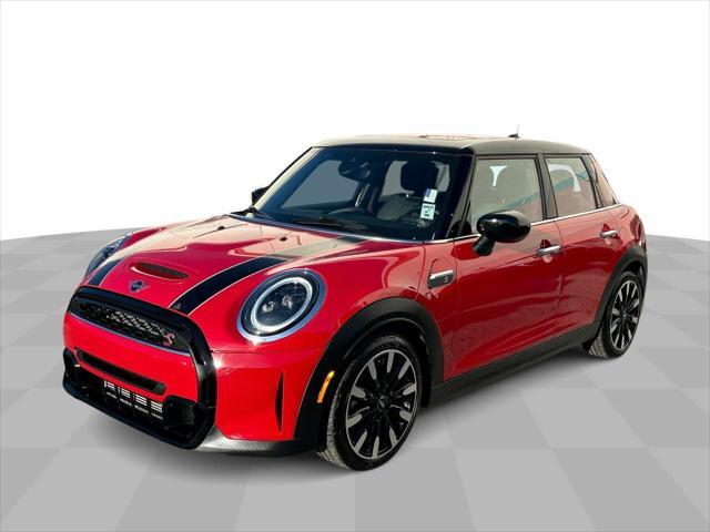 used 2022 MINI Hardtop car, priced at $22,700