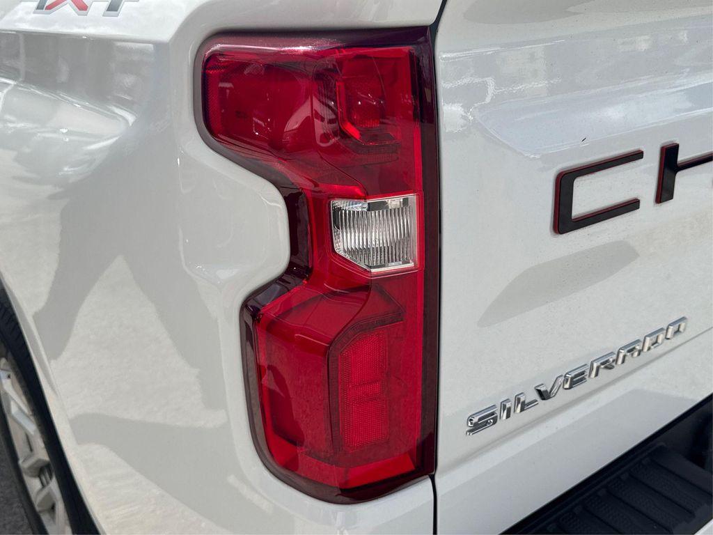 used 2022 Chevrolet Silverado 1500 car, priced at $39,800