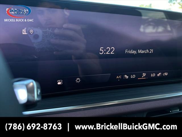 new 2025 Buick Envision car, priced at $38,674