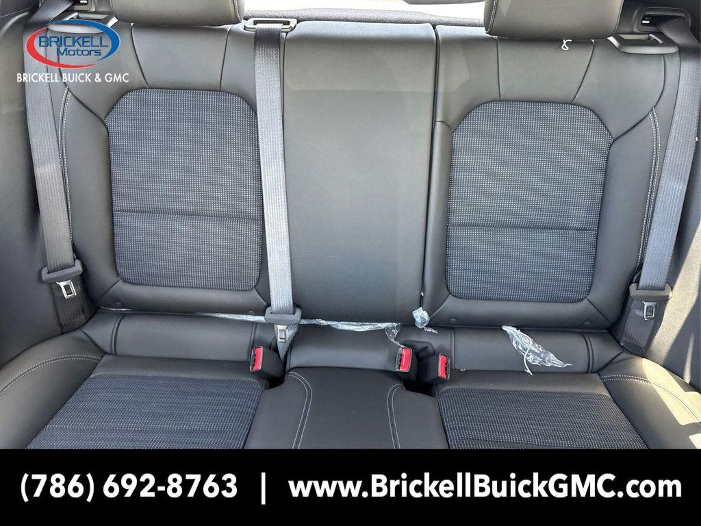 new 2025 Buick Envista car, priced at $24,156