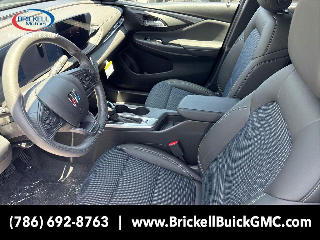 new 2025 Buick Envista car, priced at $24,156