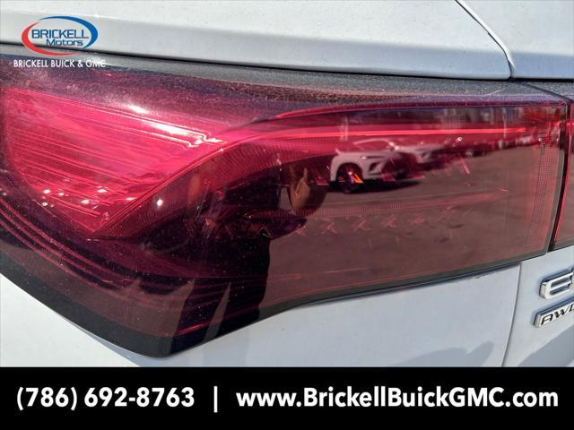 new 2025 Buick Envision car, priced at $35,888