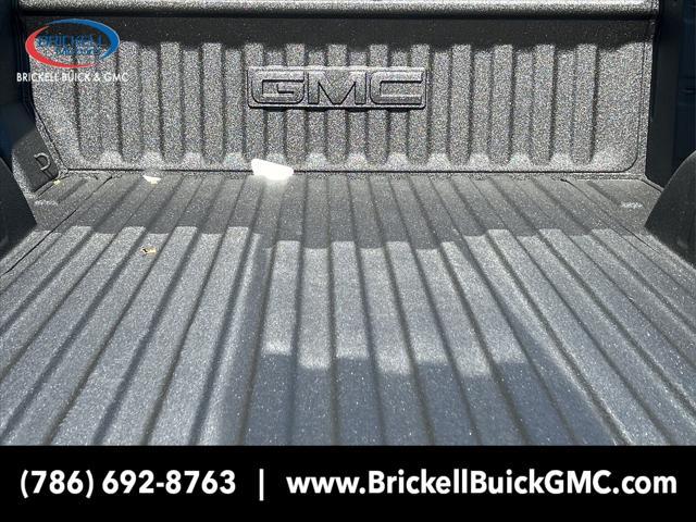 new 2025 GMC Sierra 1500 car, priced at $52,085