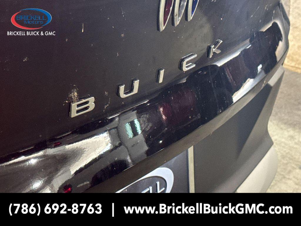 new 2025 Buick Envista car, priced at $22,426
