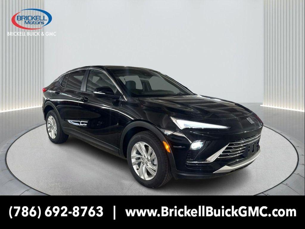 new 2025 Buick Envista car, priced at $22,426