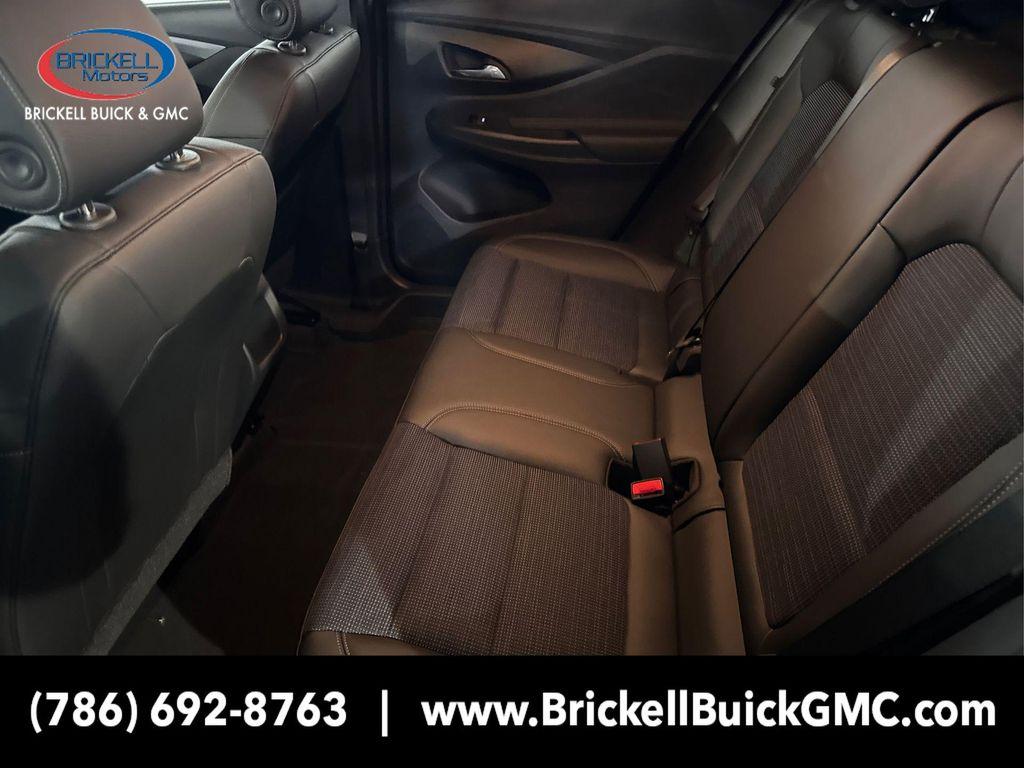 new 2025 Buick Envista car, priced at $22,426