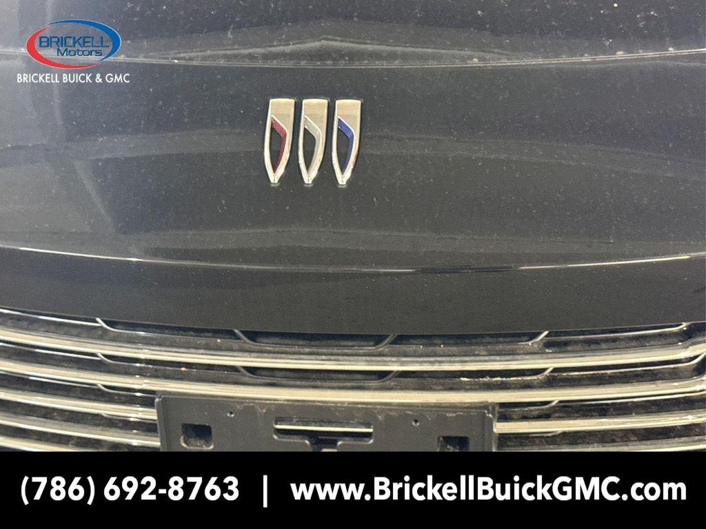 new 2025 Buick Envista car, priced at $22,426