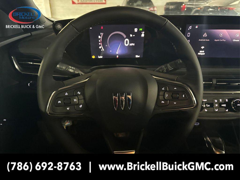 new 2025 Buick Envista car, priced at $22,426