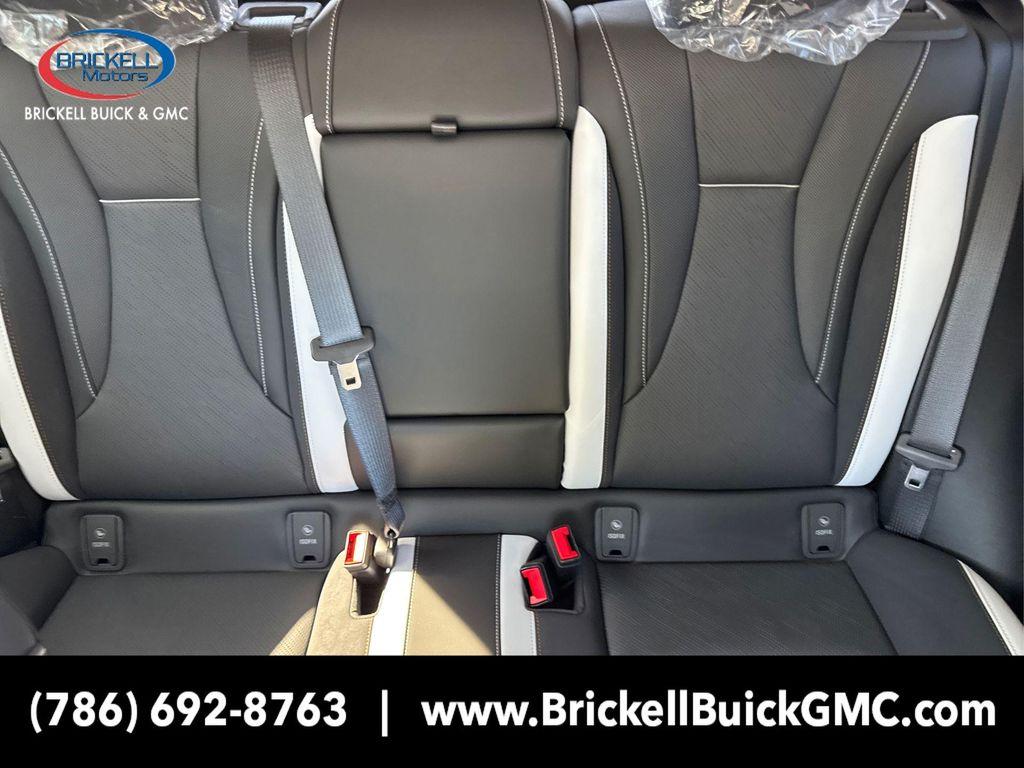 new 2025 Buick Envision car, priced at $39,283