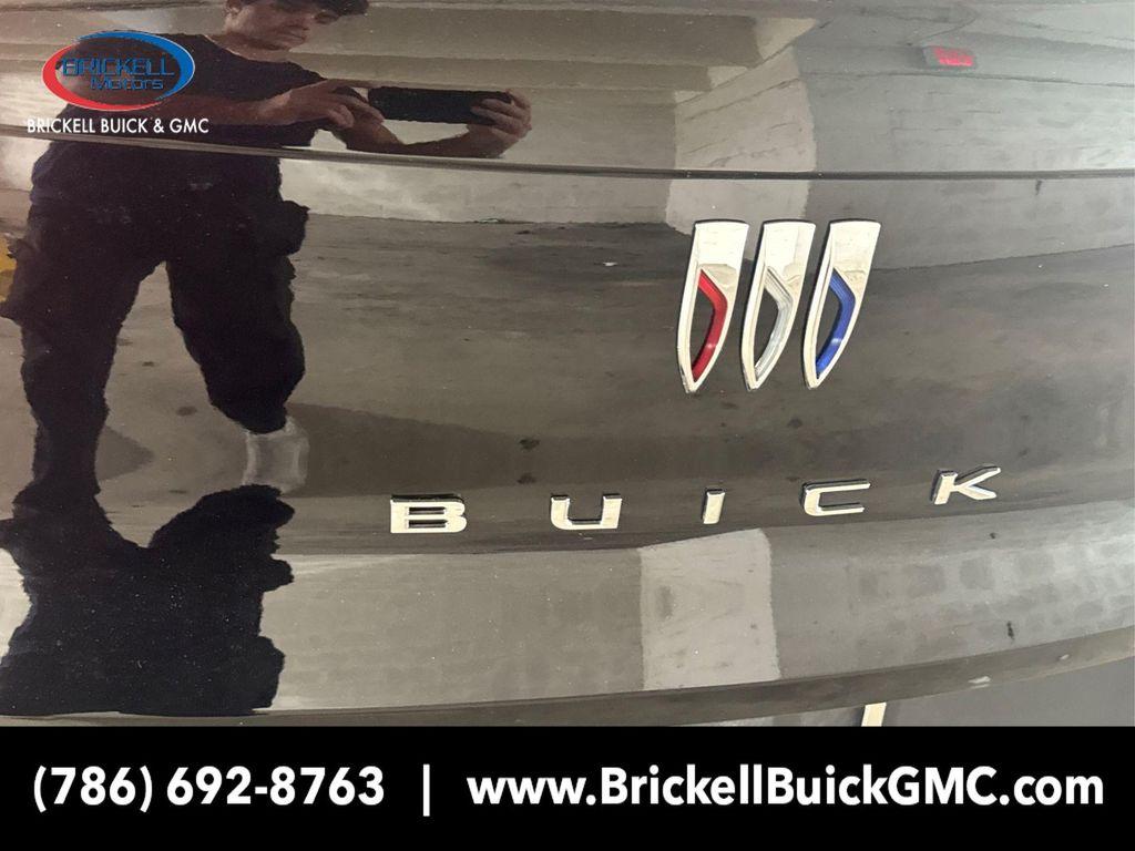 new 2025 Buick Envista car, priced at $24,552