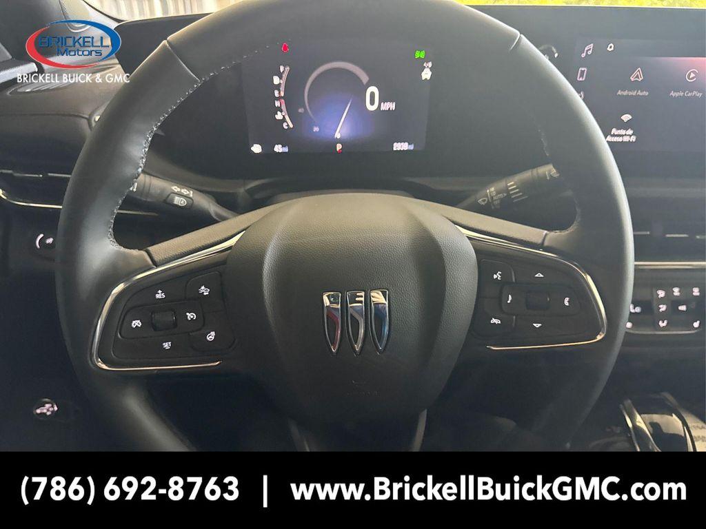 new 2025 Buick Envista car, priced at $24,552