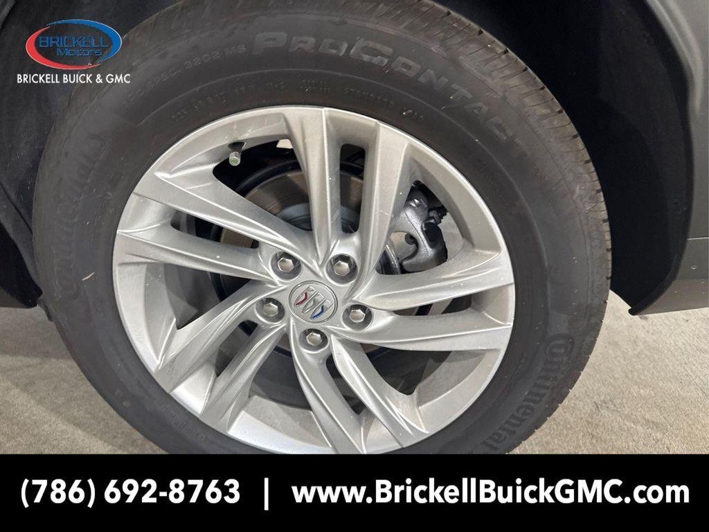 new 2025 Buick Envista car, priced at $24,552