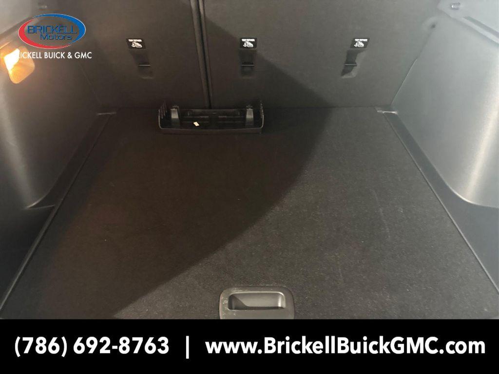 new 2025 Buick Envista car, priced at $24,552