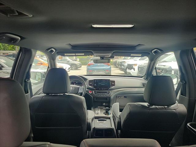 used 2022 Honda Pilot car, priced at $36,990