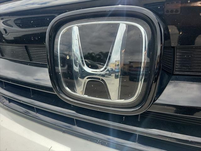 used 2022 Honda Pilot car, priced at $36,990
