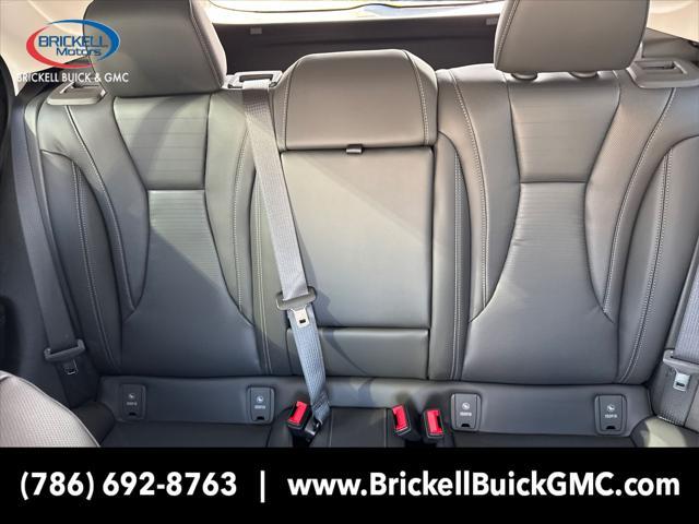 new 2025 Buick Envision car, priced at $36,732