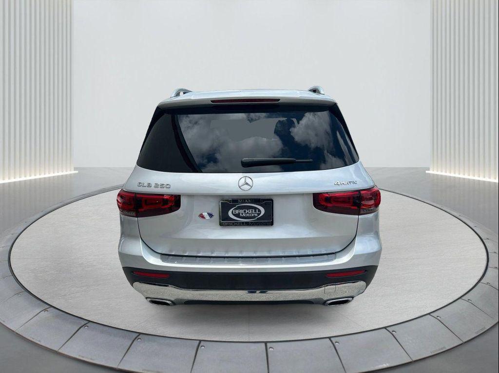 used 2021 Mercedes-Benz GLB 250 car, priced at $22,900