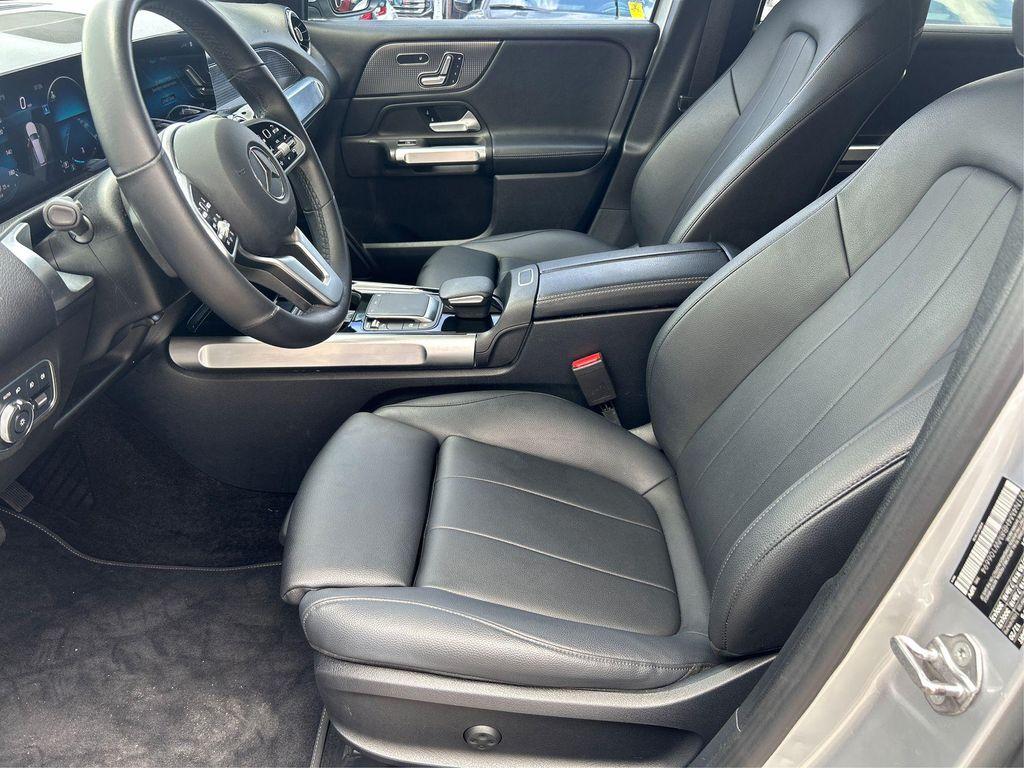 used 2021 Mercedes-Benz GLB 250 car, priced at $22,900