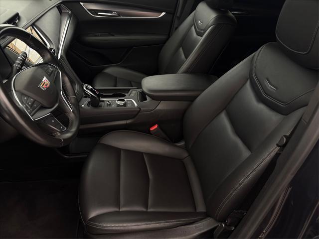used 2022 Cadillac XT5 car, priced at $24,800