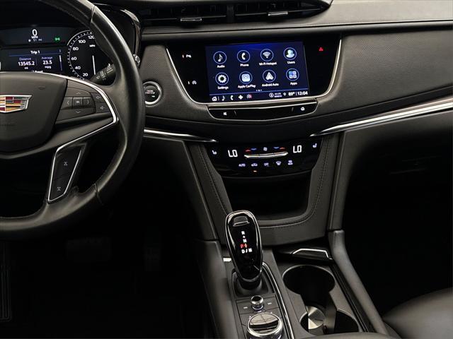 used 2022 Cadillac XT5 car, priced at $24,800