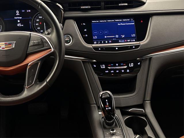 used 2021 Cadillac XT5 car, priced at $29,800