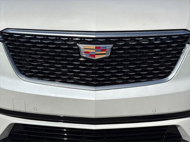 new 2025 Cadillac XT6 car, priced at $49,915