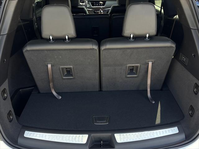 new 2025 Cadillac XT6 car, priced at $49,915