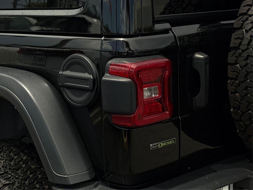 used 2021 Jeep Wrangler Unlimited car, priced at $34,886