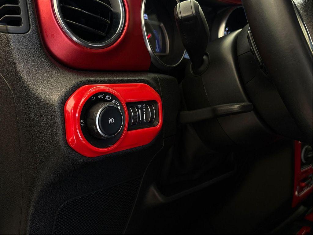 used 2021 Jeep Wrangler Unlimited car, priced at $34,886