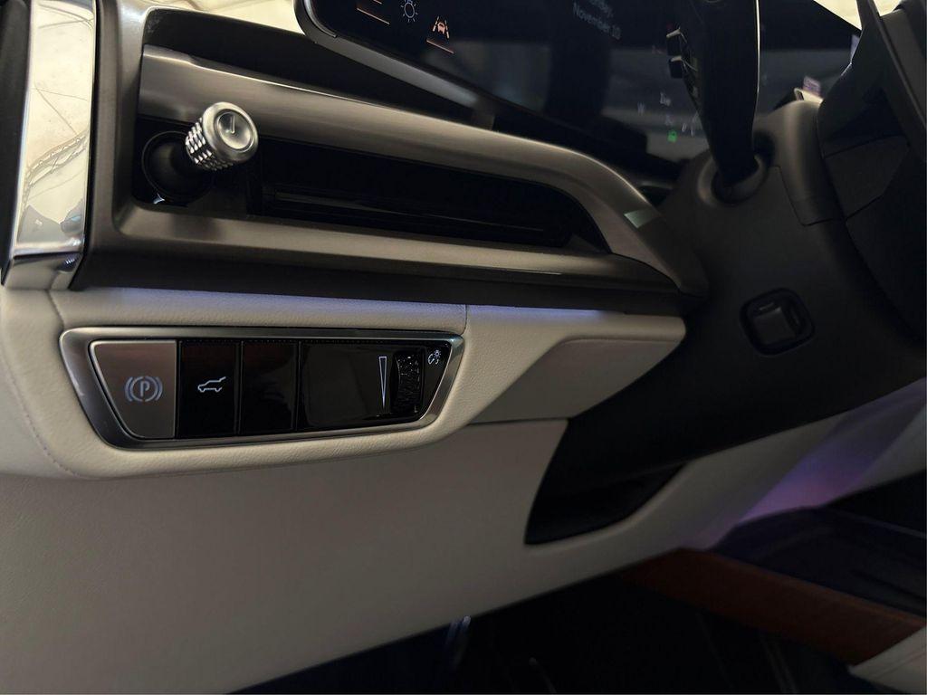 new 2026 Cadillac VISTIQ car, priced at $81,415