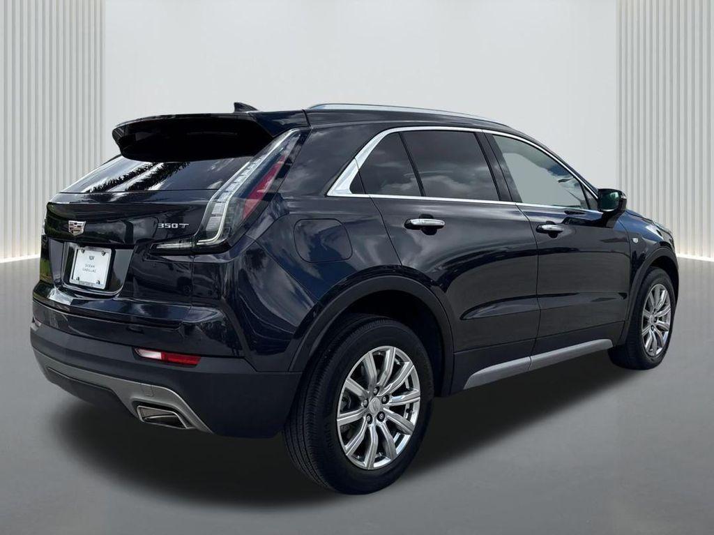 used 2022 Cadillac XT4 car, priced at $26,677