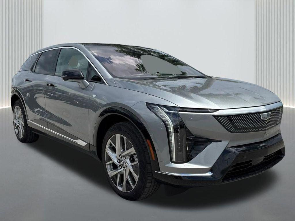 new 2025 Cadillac OPTIQ car, priced at $55,015