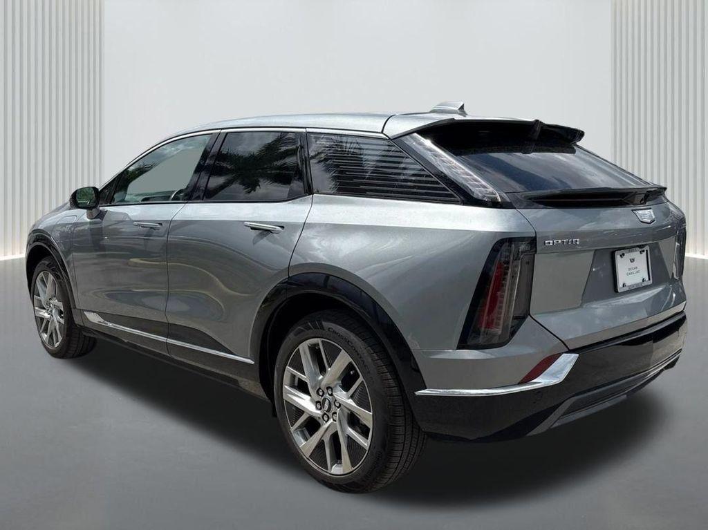 new 2025 Cadillac OPTIQ car, priced at $55,015