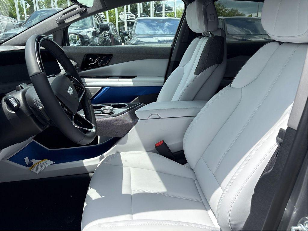 new 2025 Cadillac OPTIQ car, priced at $55,015