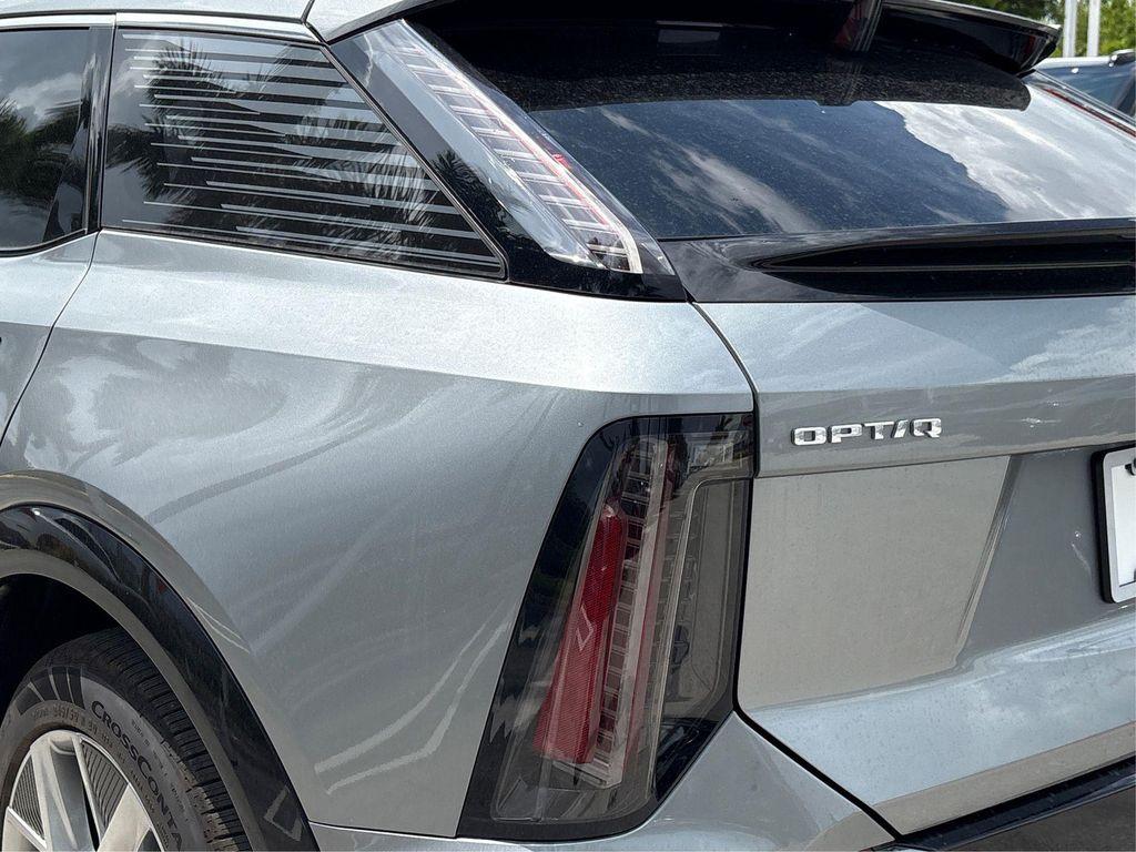 new 2025 Cadillac OPTIQ car, priced at $55,015