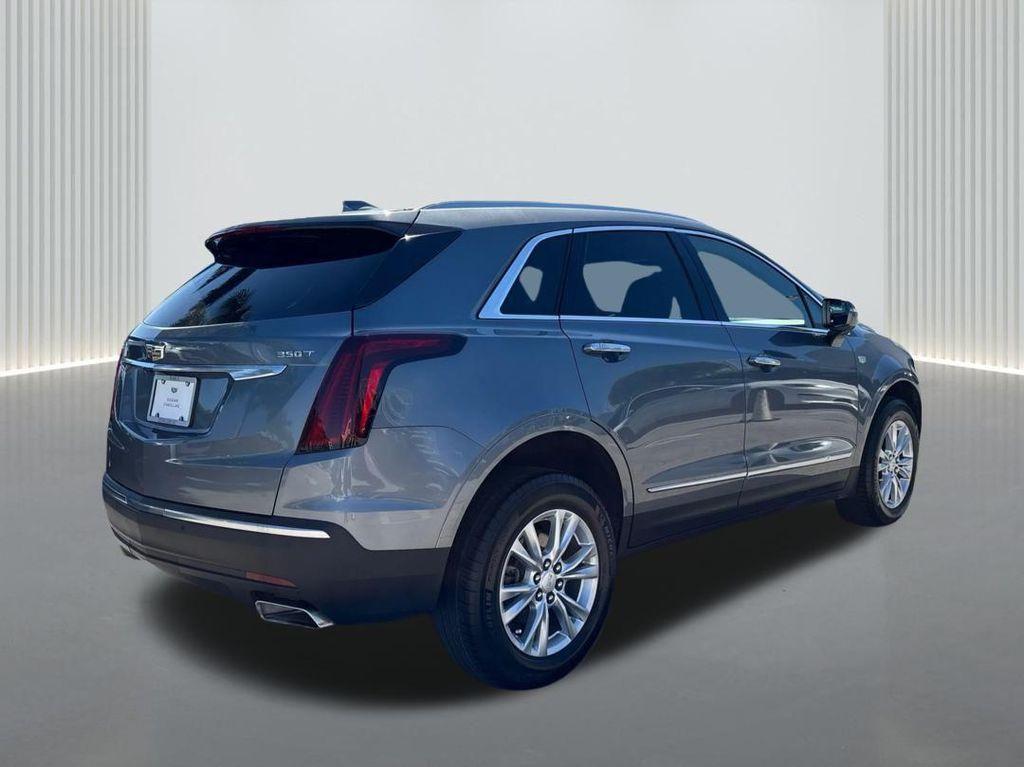 used 2020 Cadillac XT5 car, priced at $22,820