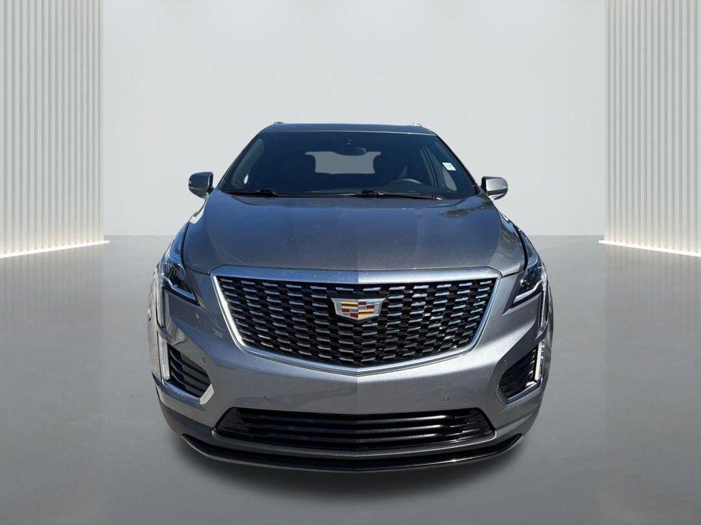 used 2020 Cadillac XT5 car, priced at $22,820