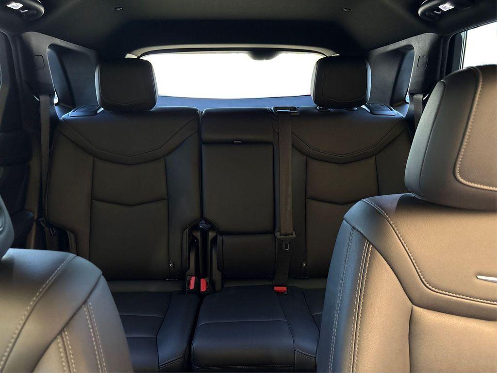 used 2020 Cadillac XT5 car, priced at $22,820