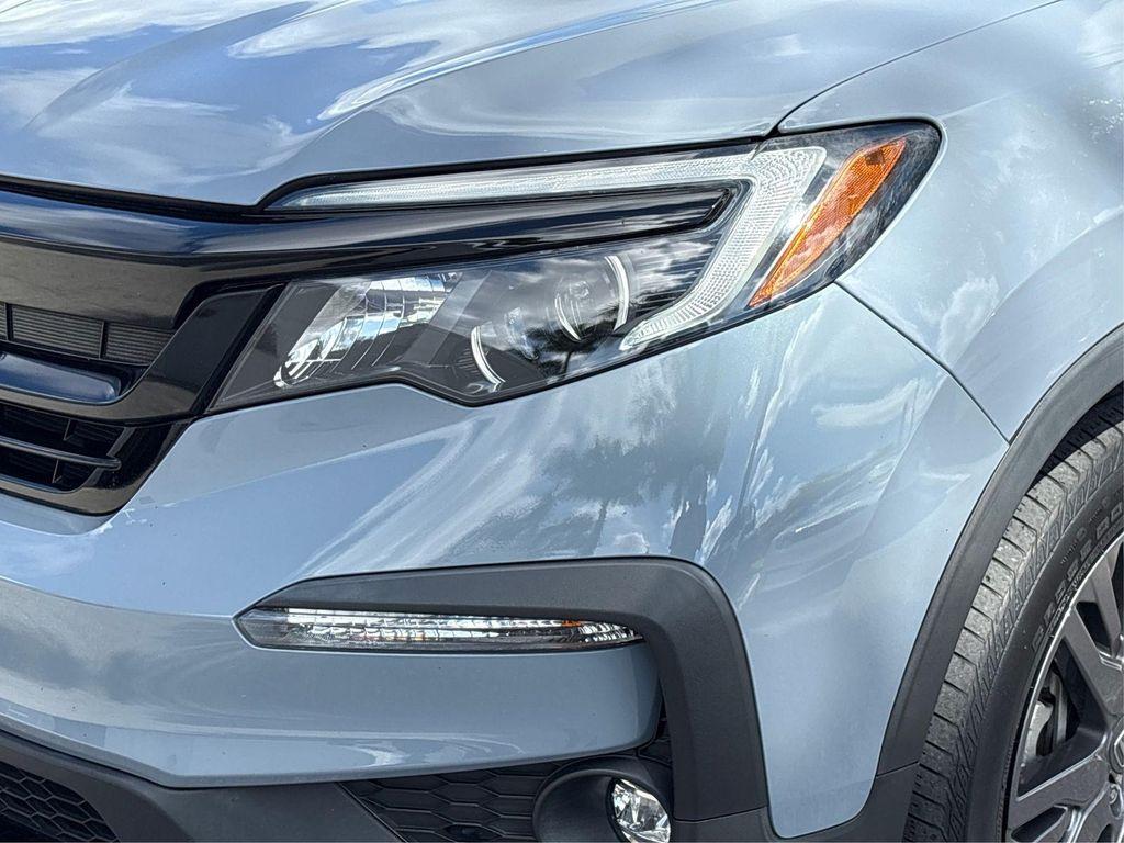 used 2022 Honda Pilot car, priced at $25,990