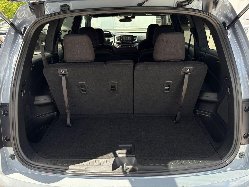 used 2022 Honda Pilot car, priced at $25,990