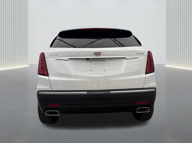 new 2025 Cadillac XT5 car, priced at $45,415