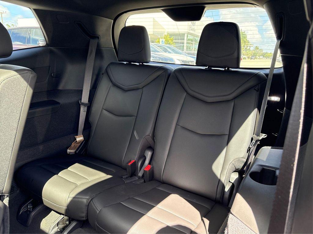 new 2025 Cadillac XT6 car, priced at $44,995