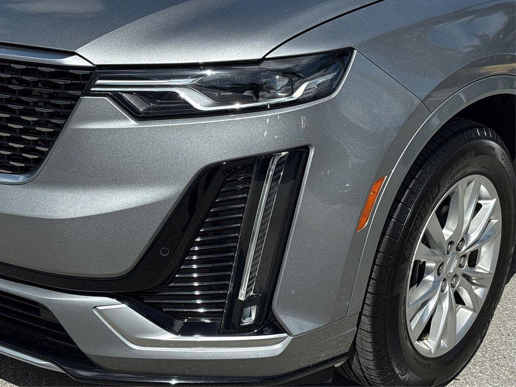 new 2025 Cadillac XT6 car, priced at $44,995