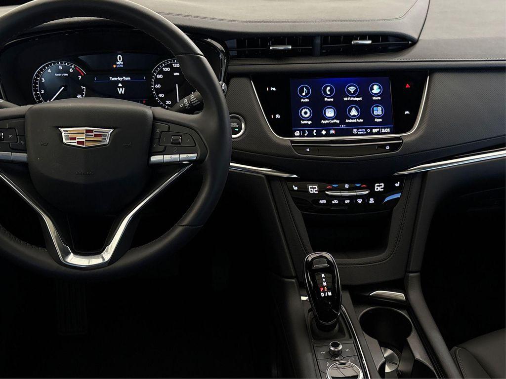 new 2025 Cadillac XT6 car, priced at $44,995