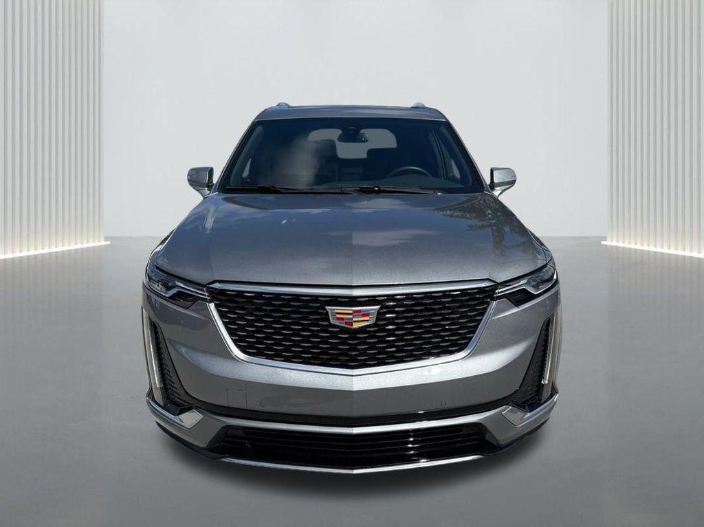 new 2025 Cadillac XT6 car, priced at $44,995