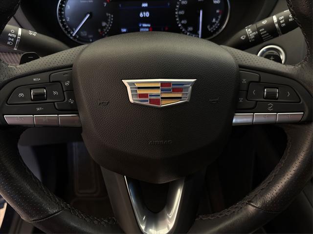 used 2022 Cadillac XT4 car, priced at $29,000